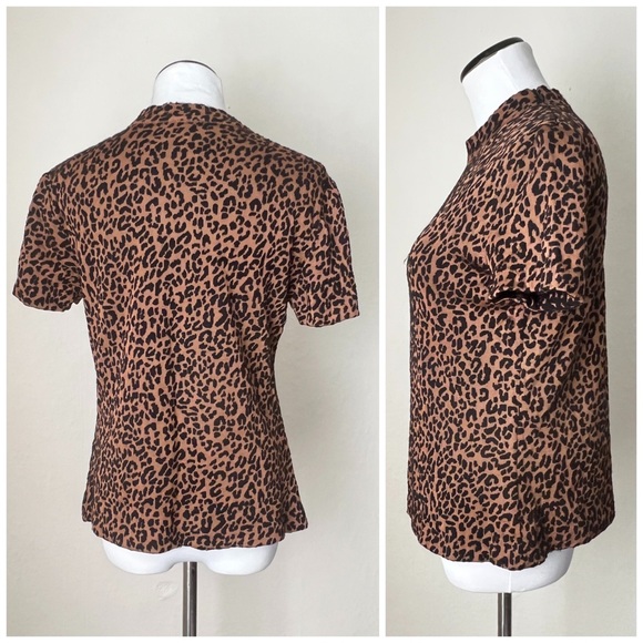 St. John short sleeve leopard top - Picture 2 of 5